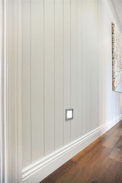 colonial wall linings